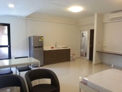Lakepoint Condominium (D22), Condominium #550276601